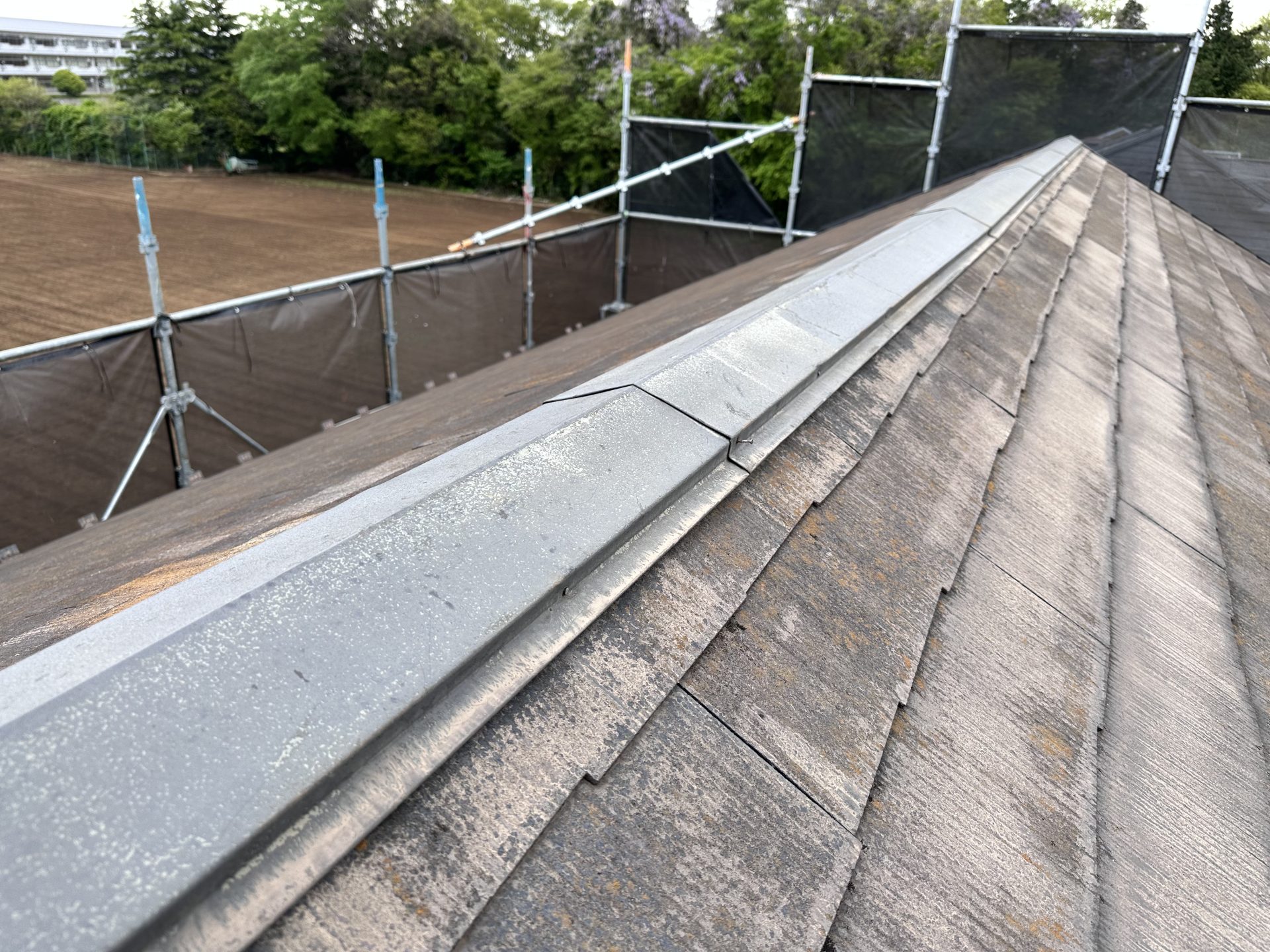 八街市榎戸学園台K様邸　棟板金劣化
