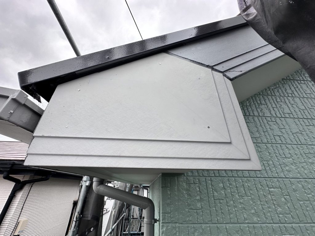 市原市五井　フクビの窯業形破風納めセミックスシリーズの施工完了