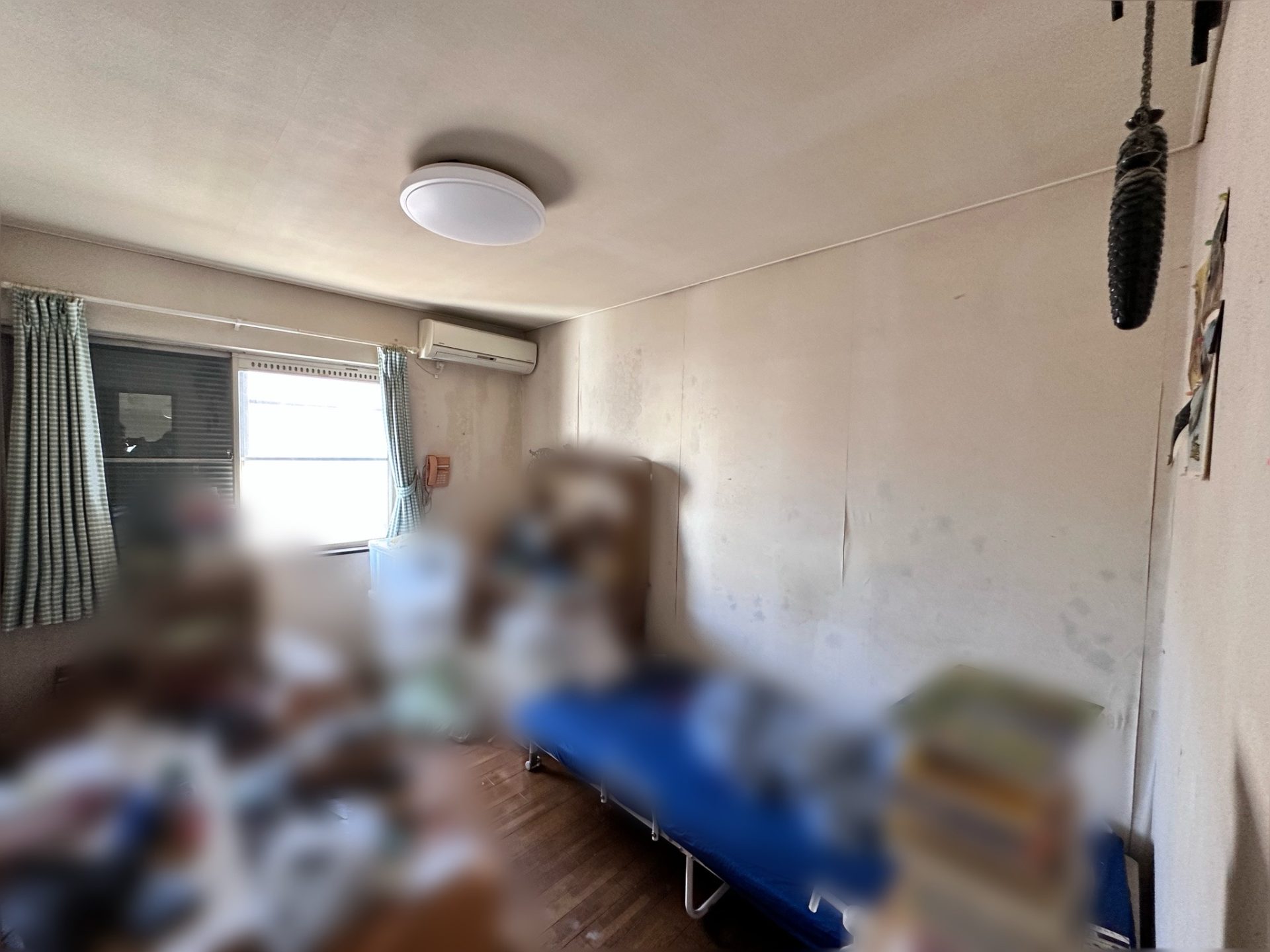 クロスの貼り替え前